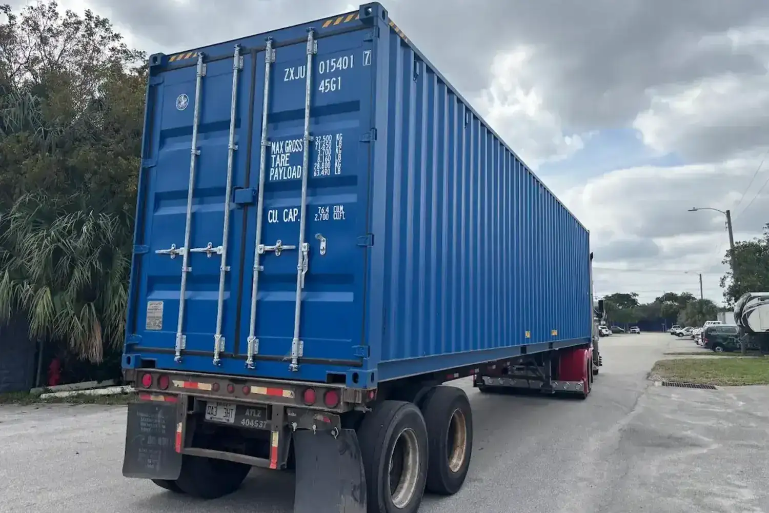 Portable Storage Containers: When to Rent vs Buy (Delivery, Security, and Pricing Tips)