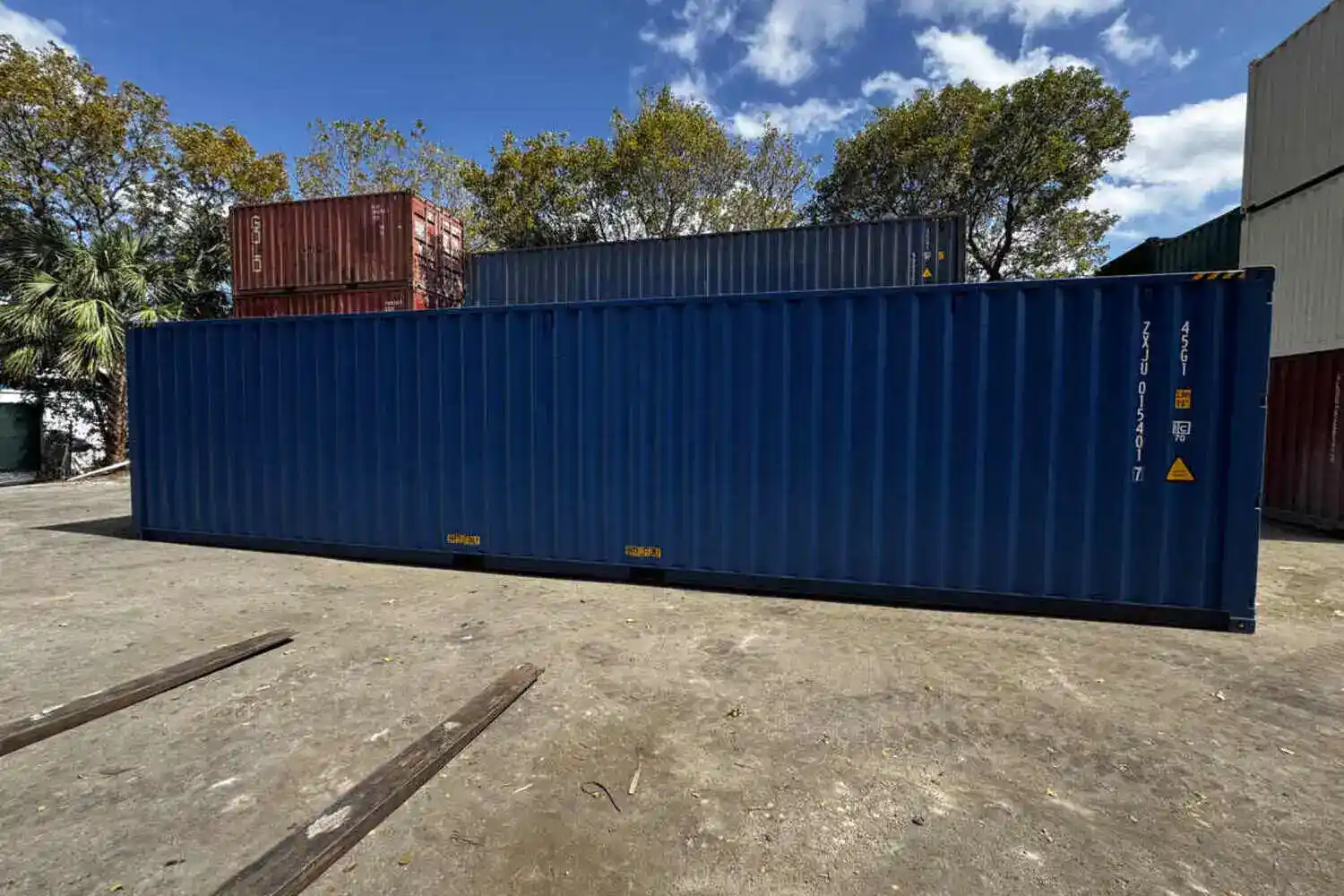 40ft Shipping Containers Explained: Uses, Benefits, and Buying Tips