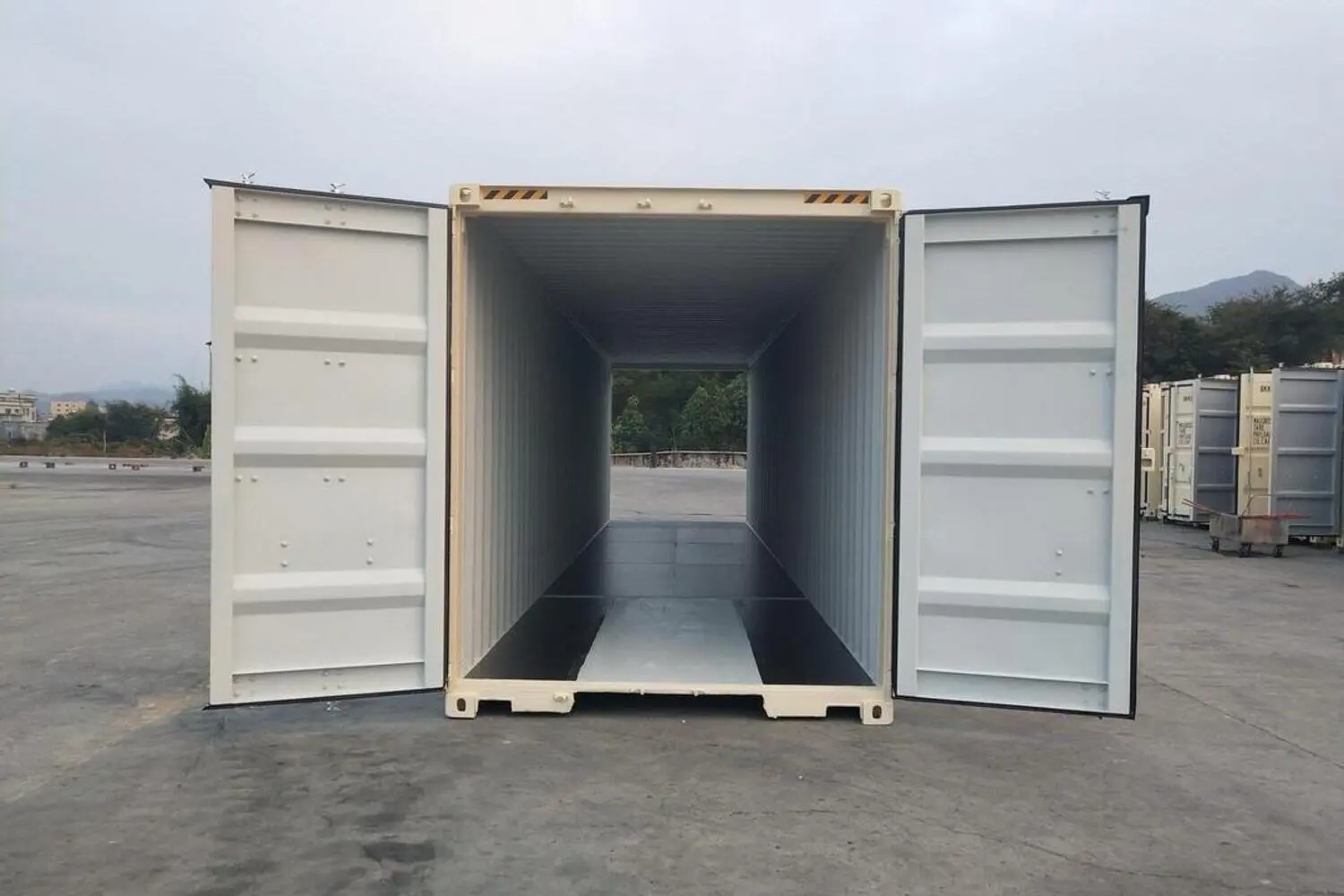 Double Door Shipping Containers: The Smart Choice for Fast Loading and Unloading
