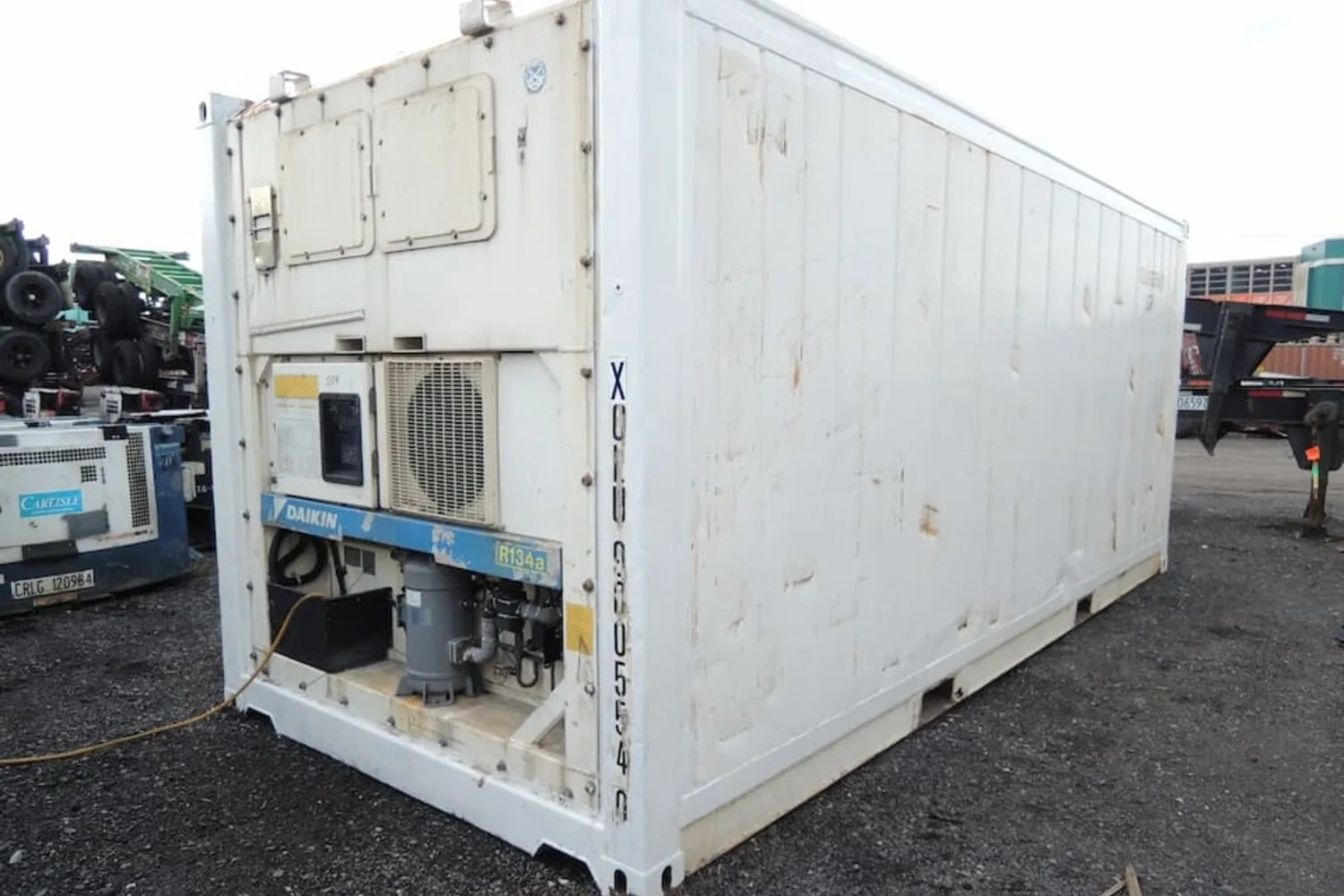 When to Choose Refrigerated Containers for Temperature-Sensitive Storage and Transport