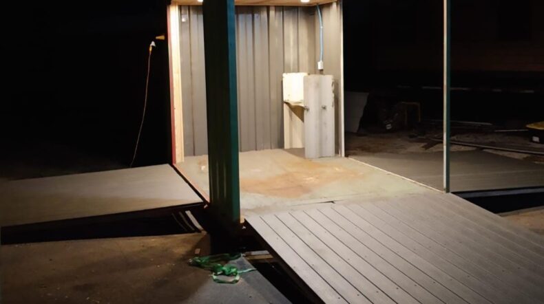 Outdoor bar
